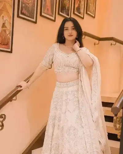 Escort Service In Manendragarh